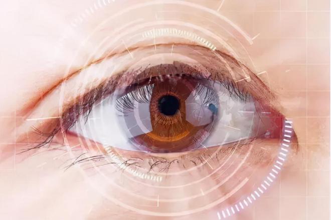 盲人眼球缺失办卡被要求睁眼