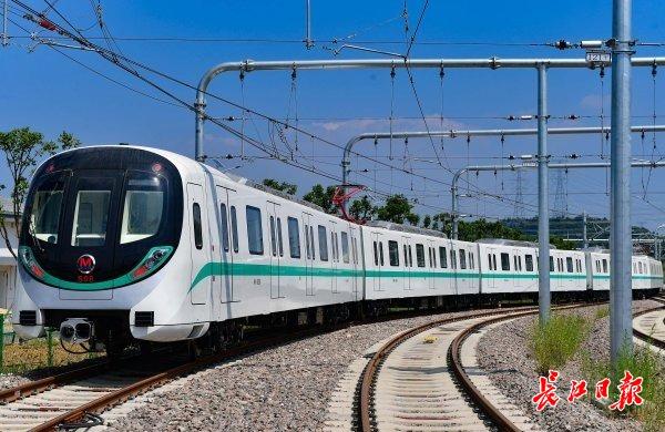 五问“火车穿村致19人身亡”