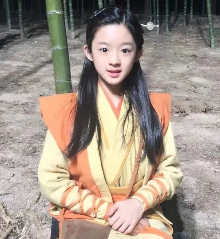 🔥震惊！黄杨钿甜同款耳环已被义乌"量产"，价格低到离谱！🔥