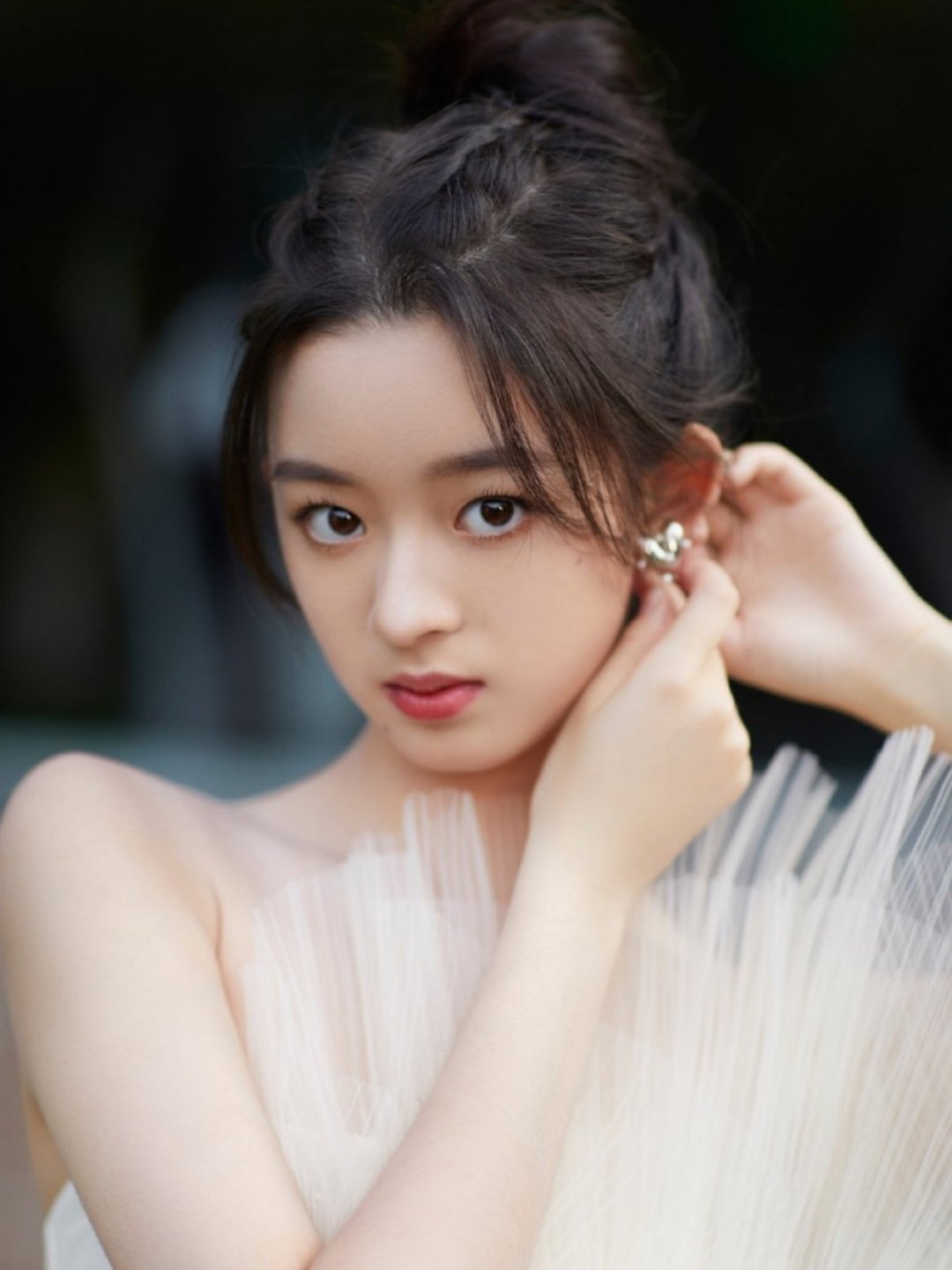 震惊！黄杨钿甜父亲涉故意隐瞒违法生二孩，背后真相令人咋舌