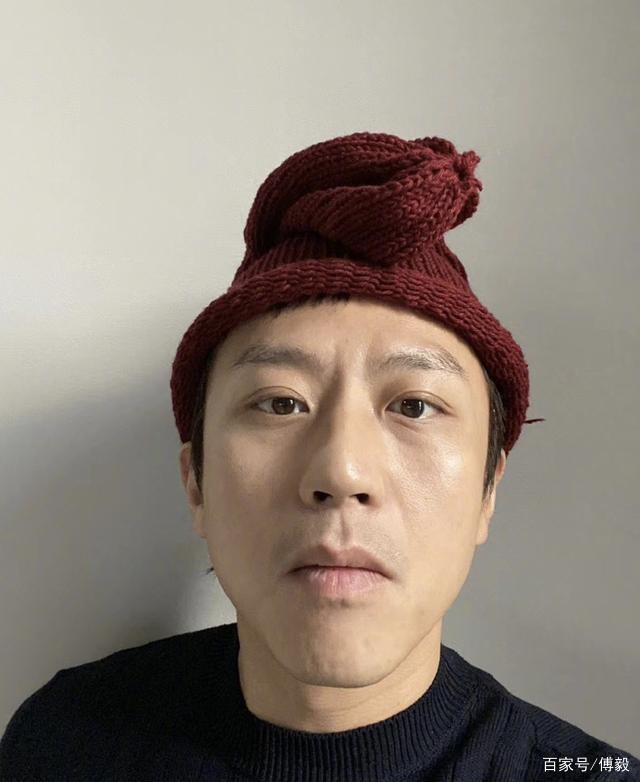 邓超发文悼念朱媛媛 狗头表情引争议：网友炸锅，真相究竟如何？