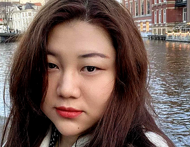 震惊！杨天真带8个箱子开始留学生活，背后原因让人意想不到！
