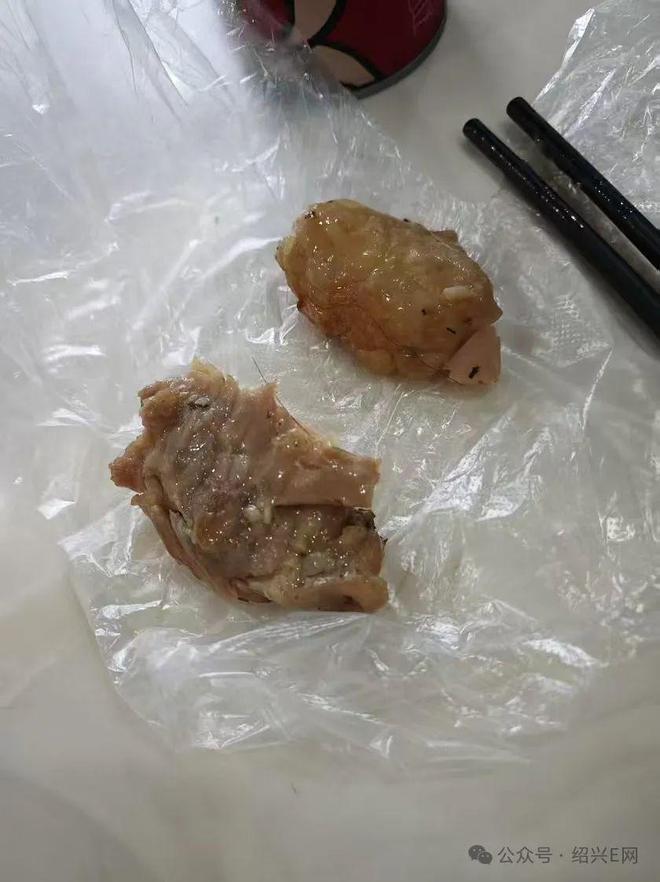小伙连吃28天鸡腿饭瘦了10多斤